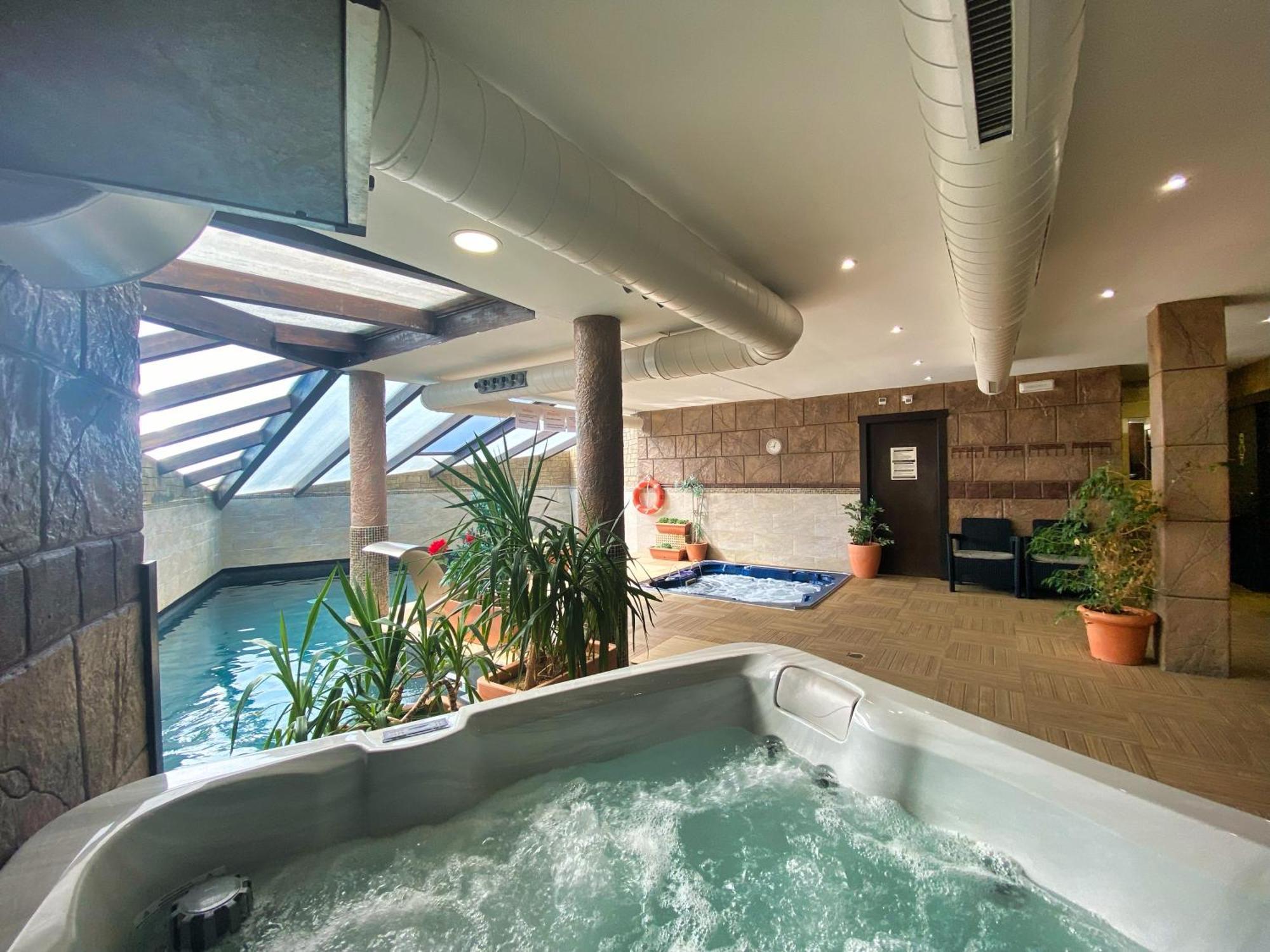 Apartamentos Spa Casco Historico De Isla - AlojateIsla Plana Kültér fotó