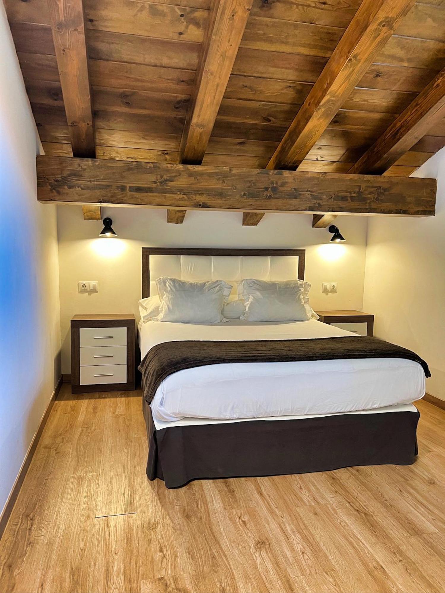Apartamentos Spa Casco Historico De Isla - AlojateIsla Plana Szoba fotó