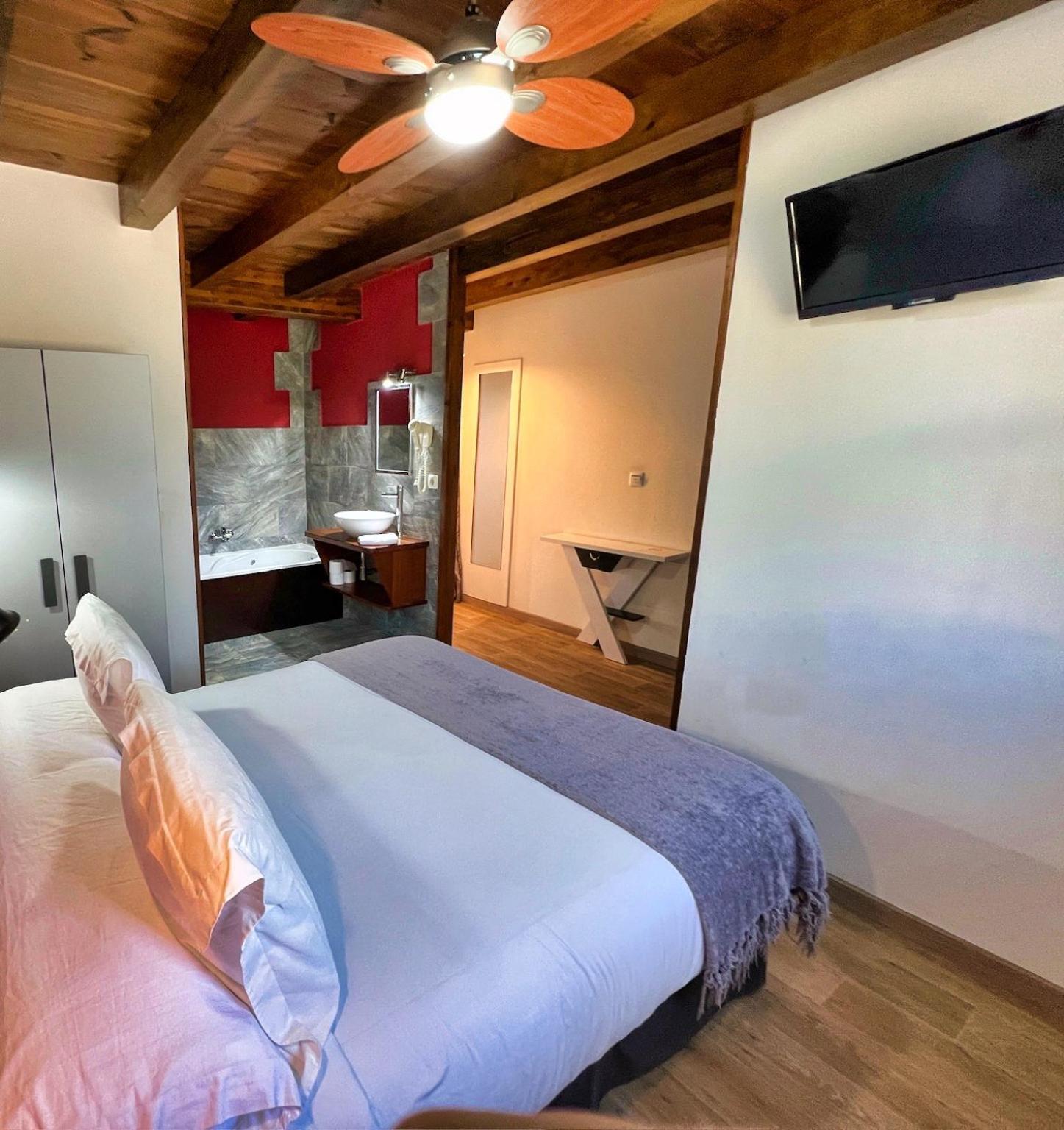 Apartamentos Spa Casco Historico De Isla - AlojateIsla Plana Kültér fotó