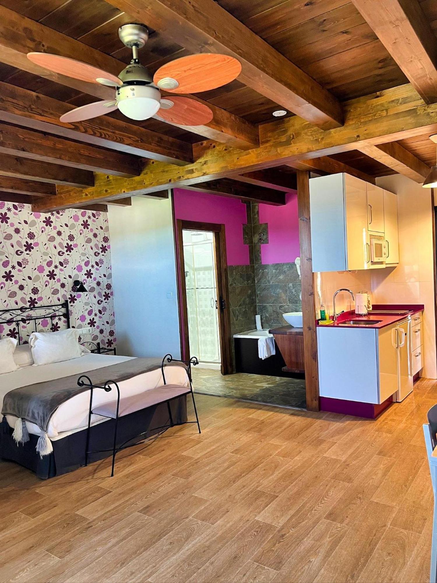 Apartamentos Spa Casco Historico De Isla - AlojateIsla Plana Kültér fotó